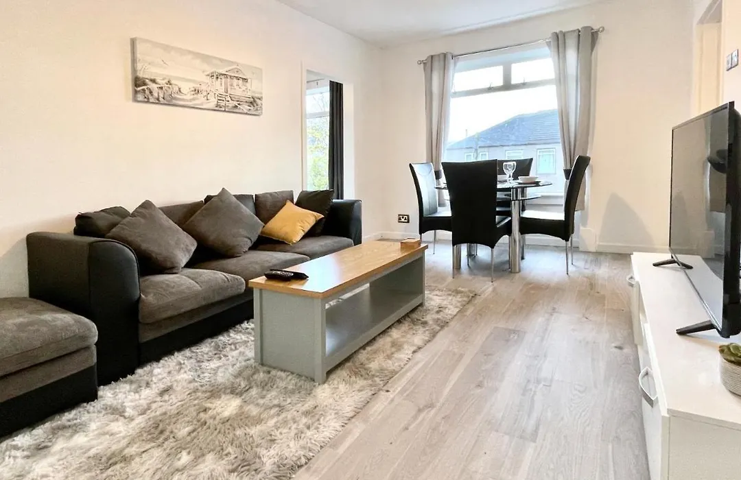 Kingsbridge Apartment-1